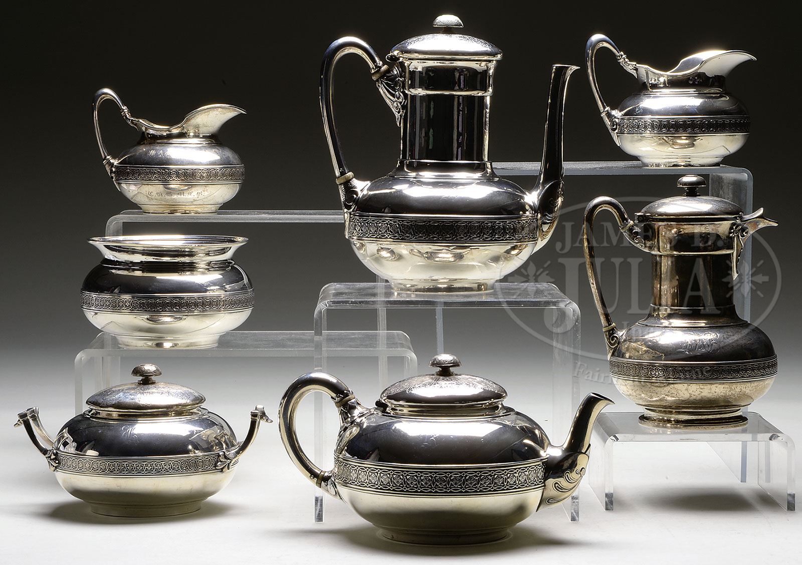 TIFFANY & CO. STERLING SILVER TEA SET.