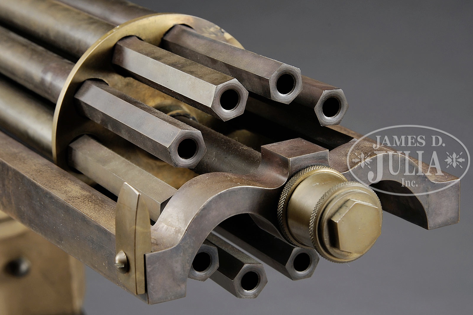 FINE REPRODUCTION FULL SCALE MODEL 1874 GATLING GUN.